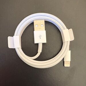 Apple Lightning to USB Cable ***NEW***